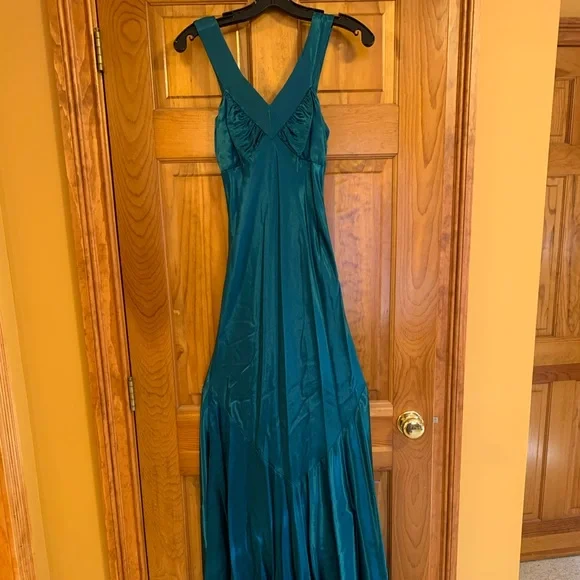 green emerald velvet dress Vintage Y2k Prom Dress from Zum Zum by Niki Livas  Odd Faery